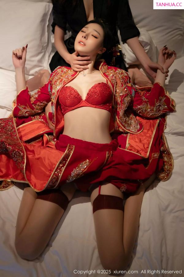逗逗DouDou  [XiuRen]高清写真图 2025.03.21 No.10055 小逗逗 马来西亚旅拍第28张图片